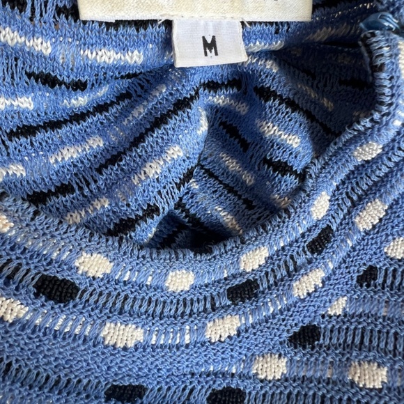 ST. JOHN Top - Picture 5 of 6